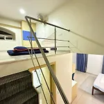 Whitevilla 5 Rooms