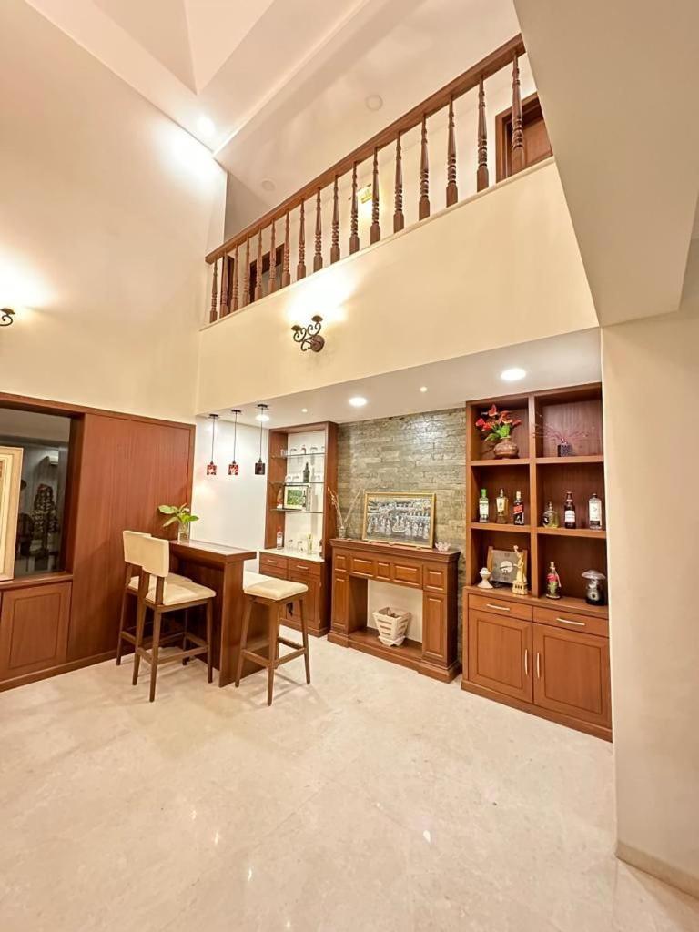 Whitevilla 5 Villa