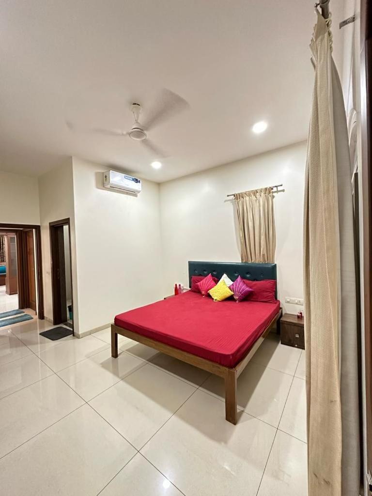 Whitevilla 5 Villa *