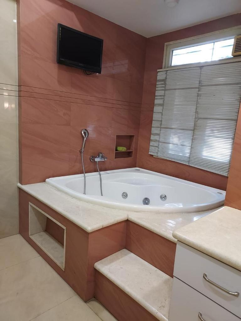 Whitevilla 5 Pune