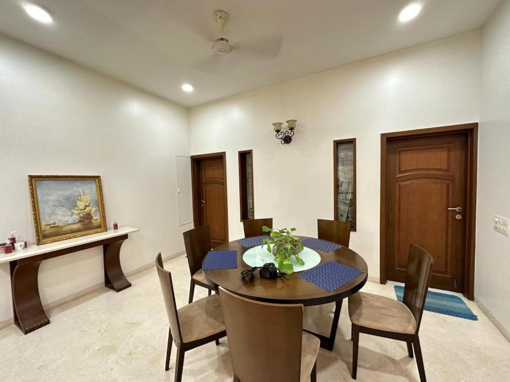 Villa Whitevilla 5 Pune